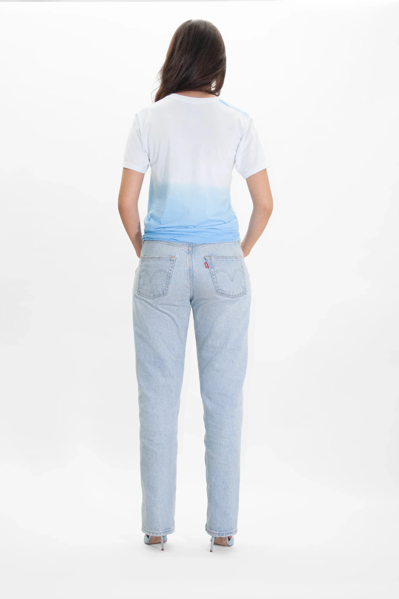 Lightworker T-Shirt in Atmosphere - Image 4