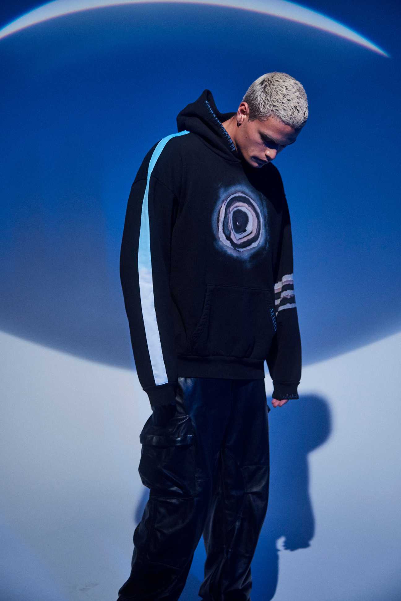 PORTAL HOODIE - Image 4
